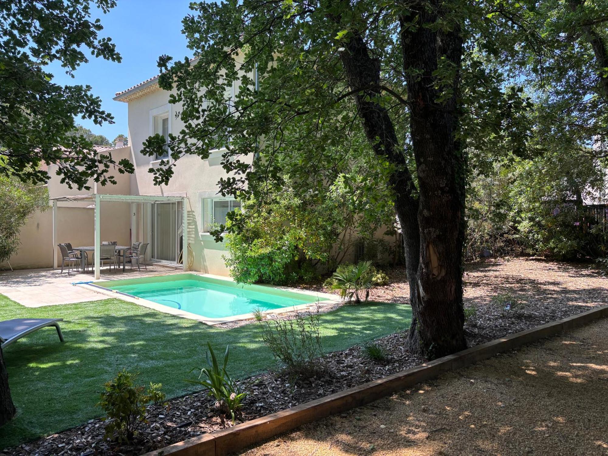 Les Jardins Du Castelas - Piscines, Jardins Et Spas Privatifs Uchaux Exteriér fotografie